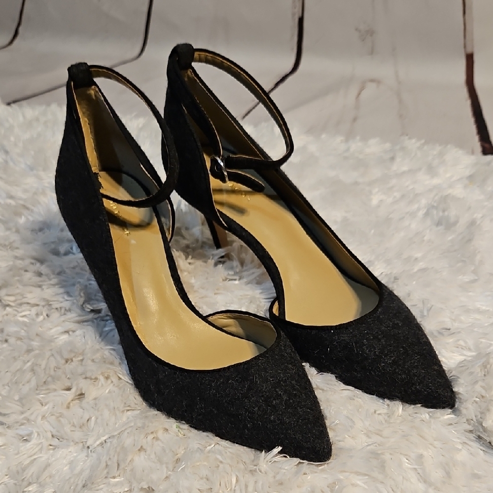 Ann Taylor Black‎ suede Heels with Ankle Strap